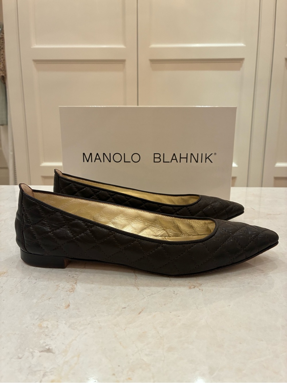 Manolo Blahnik Dark Brown Quilted Leather Flats - Picture 8 of 11